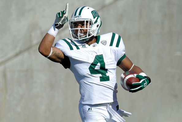 The Tennessee Titans have Signed Former Ohio Football Standout Papi White (Chickasaw/Seminole) as a Wide Receiver