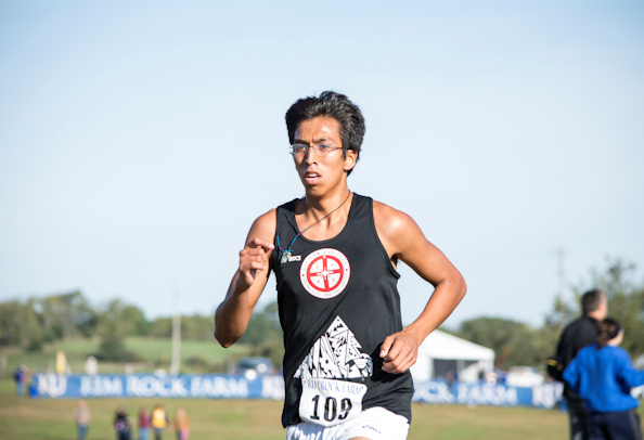 Jackson Thomas (Navajo) Finishes 5th Overall at the University of Kansas Rim Rock Classic