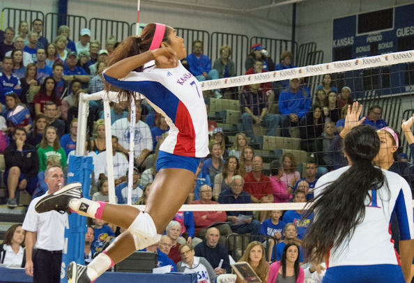 Tiana Dockery (Navajo)  Adds 7 Kills as No. 10 Kansas Sweeps Texas Tech for 16th Consecutive Win