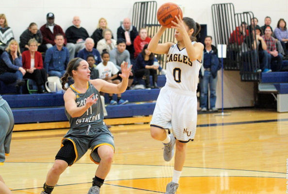 Mariah Stacona (Warm Springs Tribe) scored 21 points to help lead the Eagles to a 62-48 Win over Pacific Lutheran