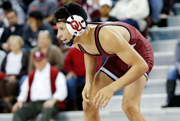 Davion Jeffries (Muscogee Creek) records 11-1 victory in No. 9 Oklahoma’s Win over No. 24 West Virginia