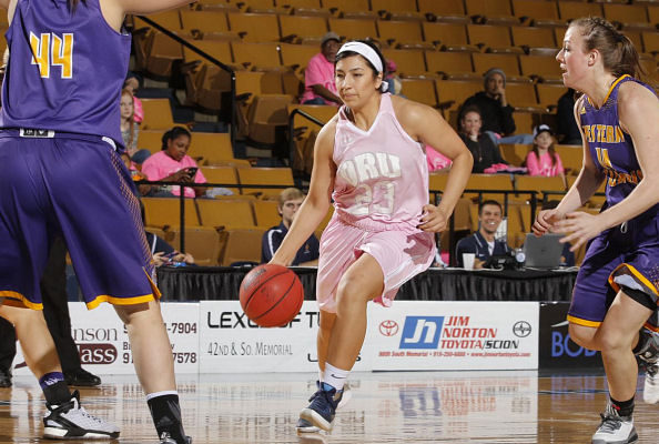 Ashley Beatty (Caddo/Lakota) Scores 11 For ORU in 79-55 Win over Western Illinois