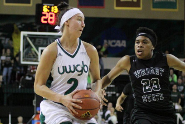 Tesha Buck (Mdewakanton Sioux) Scores 12 Points as Green Bay Clinches Horizon League Title Over Wright State