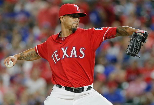 Rangers’ Kyle Lohse (Nomlaki Tribe) Bothered by oblique tightness