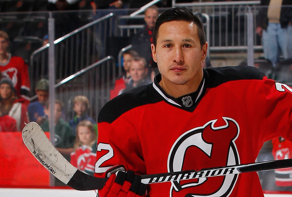 NHL: Chicago Blackhawks agree to terms with forward Jordin Tootoo (Inuk) for a one year contract