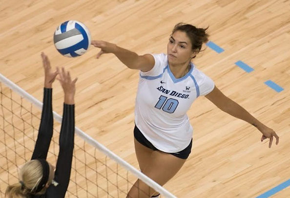 Lauren Schad (Cheyenne River Sioux) has 11 Kills for Tenth Ranked Toreros in 3-0 Sweep of UC Santa Barbara