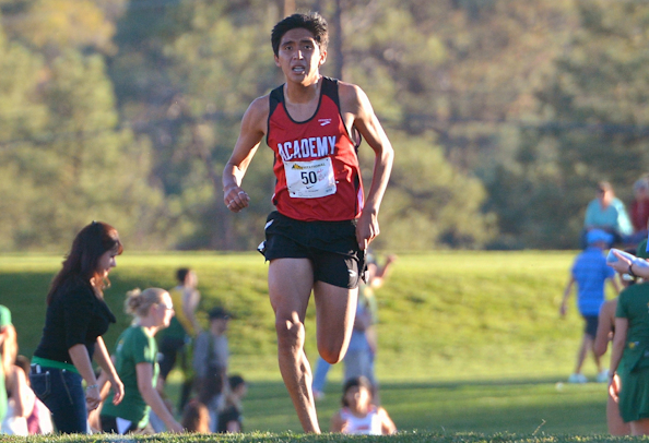 Jordan Lesansee (Jemez/Zuni Pueblo) is named New Mexico Gatorade Boys Cross Country Runner of the Year