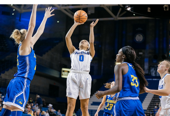 Summer Hemphill (Seneca) had an impressive game for UB as she was able to net 12 points in a 71-49 victory over the Western Michigan Broncos