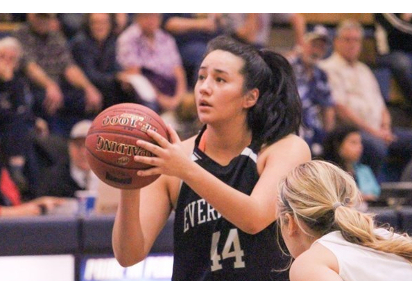 Cayla Jones (Yakama) finished with a game-high 19 points and added seven rebounds for the Geoducks who fall to Oregon Tech
