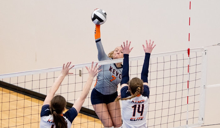 Sydney Sommers (Sioux): Senior Volleyball, Basketball and Track Star at Redwood Valley HS (MN)