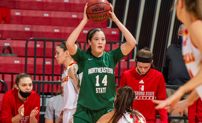 Cenia Hayes (Cherokee) finished with 13 points and 11 rebounds for NSU in Loss to Rogers State