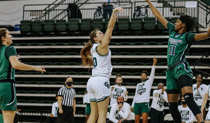 Hailey Oskey (Oneida) finishes with 11 points as Green Bay’s Comeback Falls Short in Quarterfinals to Cleveland State