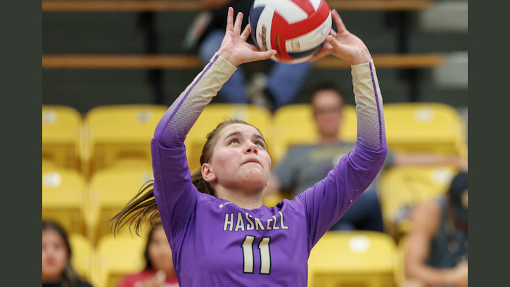 Haskell Indian Nations University freshman Maria Stewart (Crow/Blackfeet) Named CAC Conference Setter of the Week