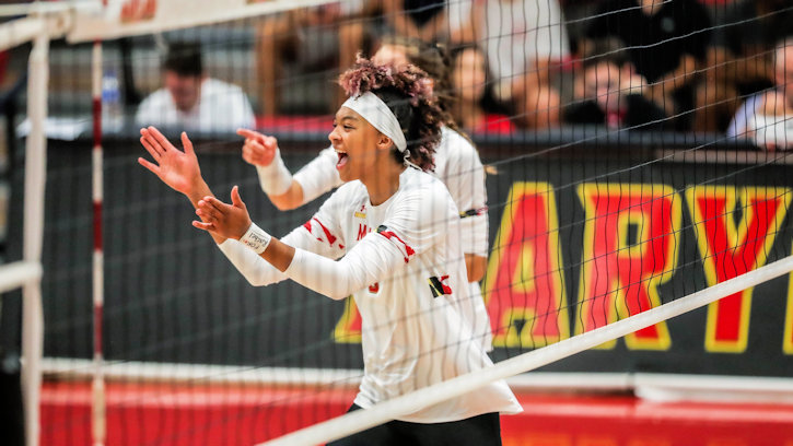 Rainelle Jones (Cree) had 10 Kills, 11 Blocks in Final Career Game with the Maryland Terps