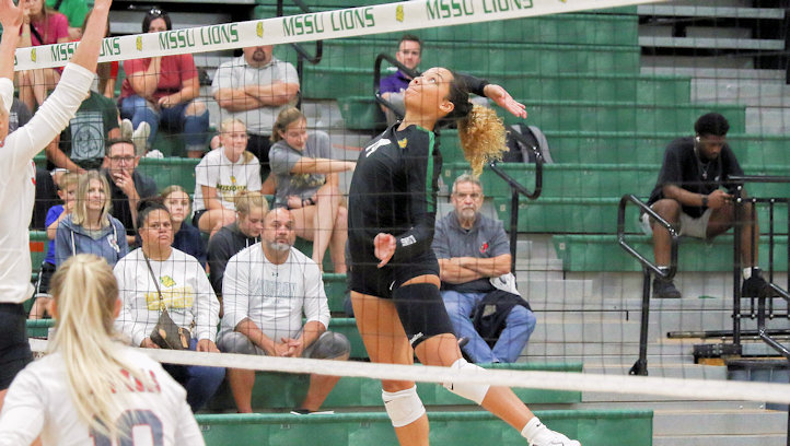Jaryn Benning (Cherokee) had 12 kills and 26 digs for Missouri Southern State in Win over Washburn