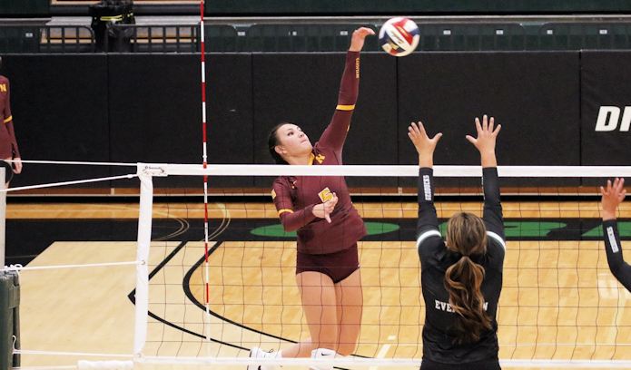 Alyssa Pretty Weasel (Crow) Led Montana State Univesity-Northern with 10 kills in Win over Evergreen State