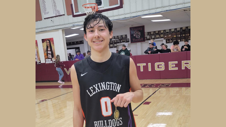 Basketball season awaits Lexington HS’ (OK) Zeke Faulkenberry (Choctaw/Chickasaw)