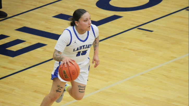 Audrey Drapeau (Crow Creek Sioux) Scores 22 Points for Minnesota West Techical College who Wins the NJCAA Division III National Championship