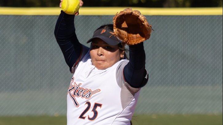 Alexis Tsosie-Hood (Navajo) throws shutout in sweep at Paradise Valley