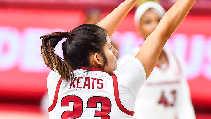 Carly Keats (Mississippi Choctaw) Added 11 Points for Arkansas who Fall to No. 1 South Carolina at home