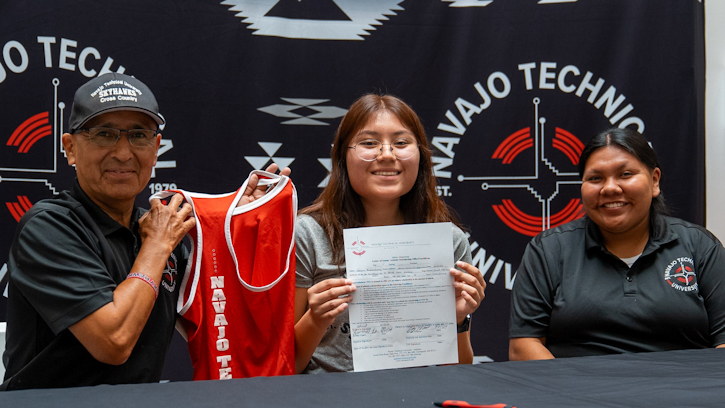 Navajo Technical University Skyhawk Cross-country team welcomes Adriana Bochinclonny