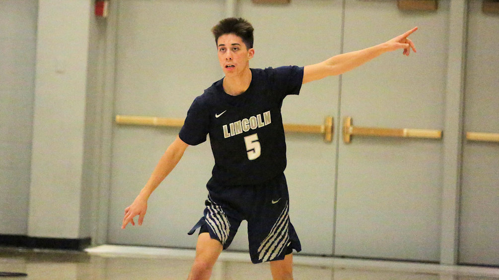 Bansi King (Oneida) led Lincoln with 24 points who dropped a 79-65 decision to Central Oklahoma