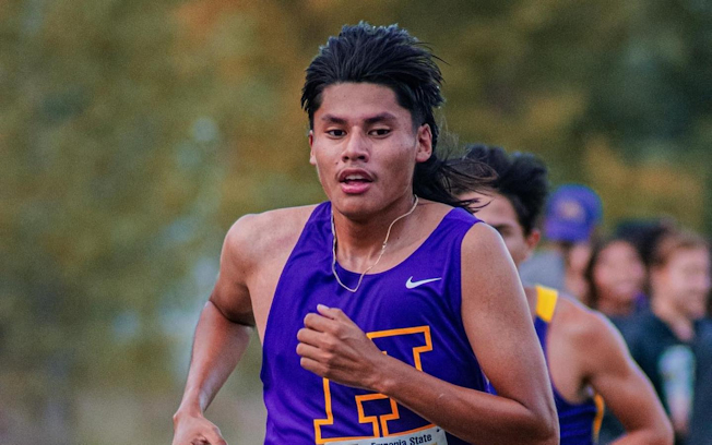 Haskell Indian Nation University Junior Jaiven Hale (Mandan/Hidatsa/Apache/Pueblo) Named CAC Conference Runner of the Week