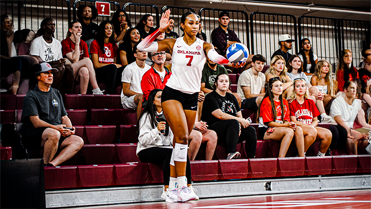 Emoni Bush (Campbell River First Nation) recorded her third double-double of the season with 13 kills, 15 digs