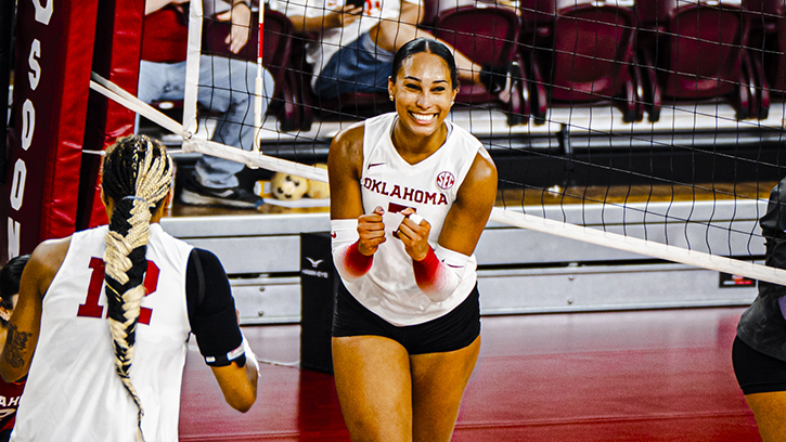 Emoni Bush (Campbell River First Nation) Leads Sooners with 14 Kills; Oklahoma Falls to Tulsa in 4 sets
