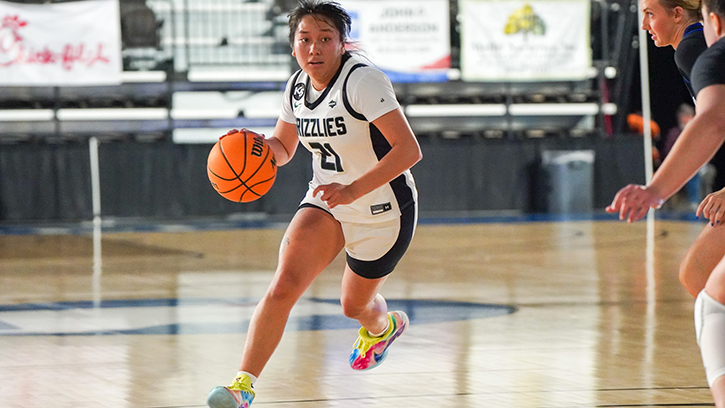 Adam State’s Kiiyani Anitielu (Navajo/Samoan) led the Grizzlies with 16 points in final home game