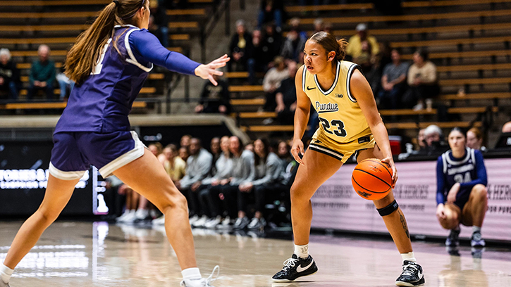 Kiki Smith (Comanche) finished with 13 points and matched her career high 6 assists for Purdue