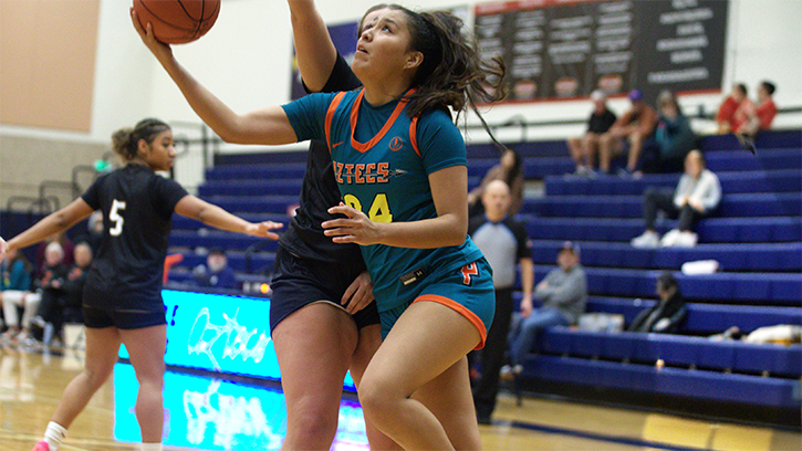 Melicia Nelson (Navajo) posted a triple-double of 11 points, 13 rebounds, 13 assists for Pima CC