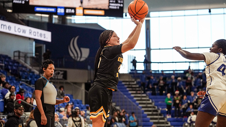 Shania Nichols (Ojibwe) Led Kennesaw State with 19 points in 69-63 Win over Georgia State