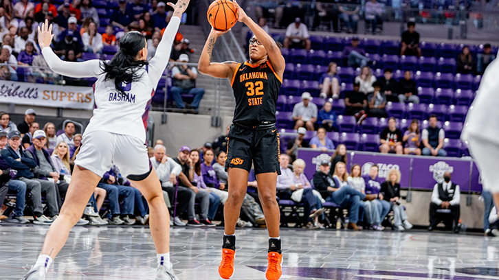 Stailee Heard (Seminole/Seneca/Mvskoke) Scores 23 as Oklahoma State Cowgirls Fall At No. 13 TCU