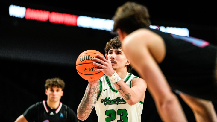 Buddy Hammer Jr. (Cherokee) had a career high 12 points to help North Texas in Win over FAU