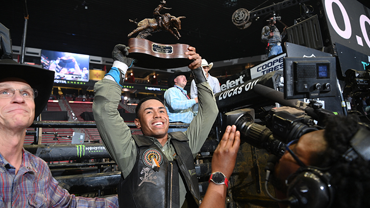 Keyshawn Whitehorse (Navajo) dominates Albuquerque to claim Ty Murray Invitational title