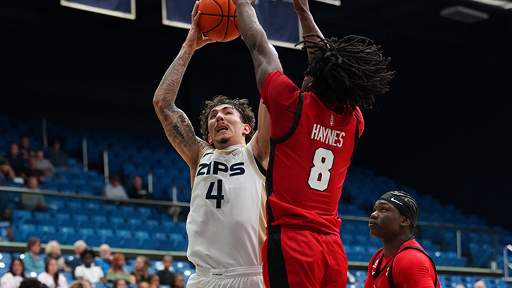 Buddy Hammer Jr. (Cherokee) grabs team-high 8 rebounds as Akron beats Youngstown State 92-76 in exhibition